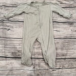 Ains & LJ Bamboo Unisex Footie in Greige 0-6 Months